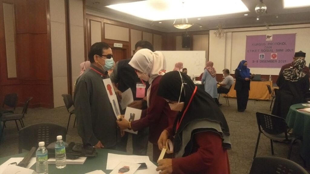 Kursus Protokol Dan Etiket Sosial Pertubuhan Orang Cacat Penglihatan Malaysia Pada 3-5 Disember 2021
