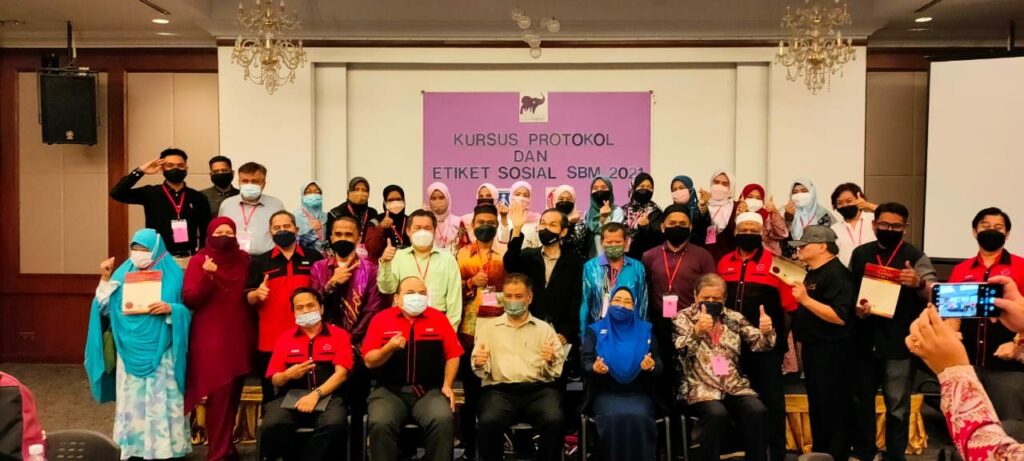 Kurusus Protokol Dan Etiket Sosial Pertubuhan Orang Cacat Penglihatan Malaysia Pada 3-5 Disember 2021
