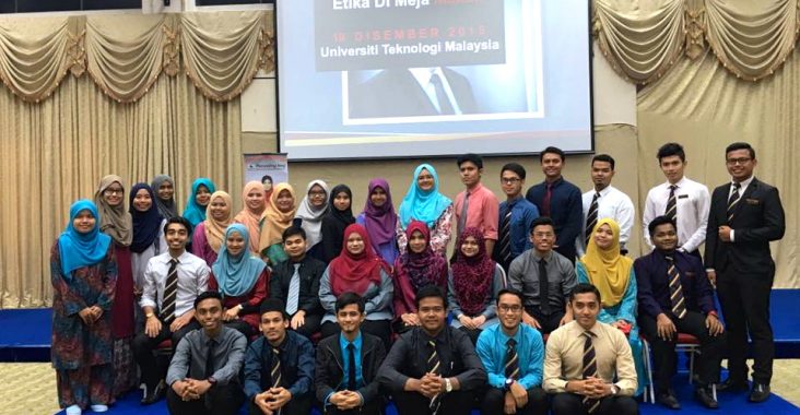Kursus Pembentukan Imej Dan Etika Di Meja Makan| Universiti Teknologi Malaysia | 19 Disember 2015